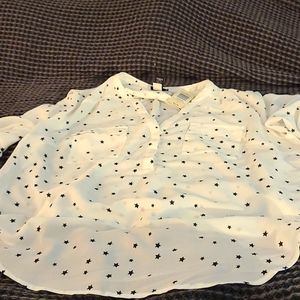 Torrid white black stars harper Georgette pullover blouse size 0